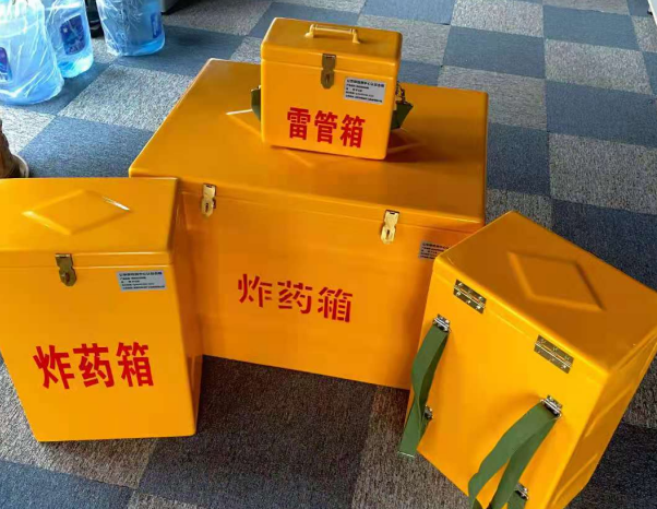 响水不同环境下如何选择炸药箱雷管箱
